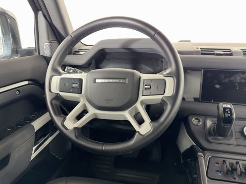 Used 2023 Land Rover Defender 110 S image 17