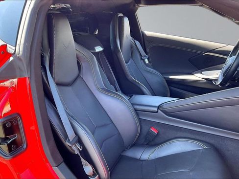 Used 2023 Chevrolet Corvette Stingray Coupe w/ Z51 Performance Package RWD image 7