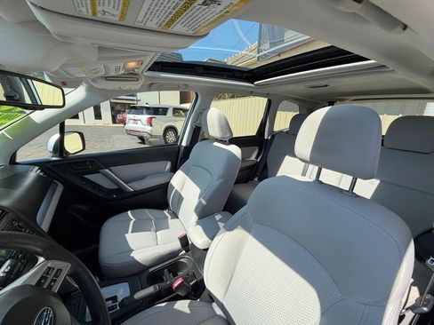 Used 2015 Subaru Forester 2.5i Premium AWD/4WD image 27