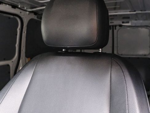 Used 2021 Mercedes-Benz Metris image 25