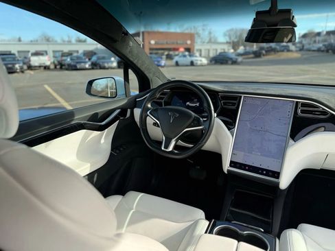 Used 2017 Tesla Model X 100D image 20
