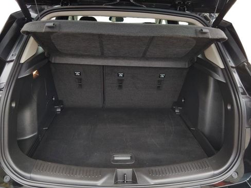 Used 2023 Buick Encore GX Essence image 25