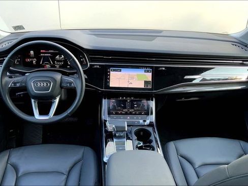 Used 2021 Audi Q7 3.0T Premium Plus image 15