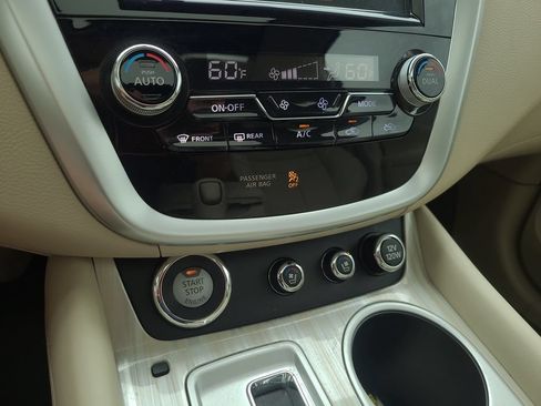 Used 2017 Nissan Murano Platinum w/ Platinum Technology Package FWD image 29
