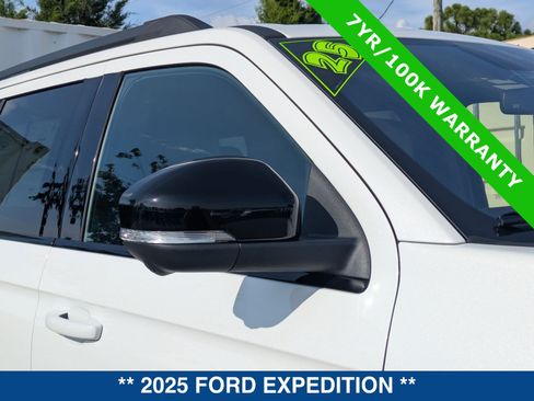 Certified 2025 Ford Expedition Tremor AWD/4WD image 11
