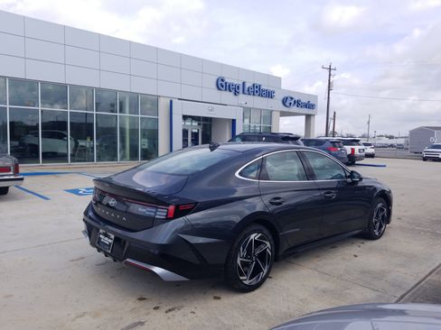 New 2026 Hyundai Sonata SEL image 7