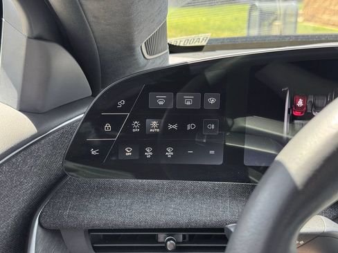 Used 2024 Lucid Air Touring AWD/4WD image 17