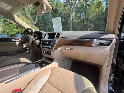Used 2013 Mercedes-Benz ML 350 4MATIC image 49