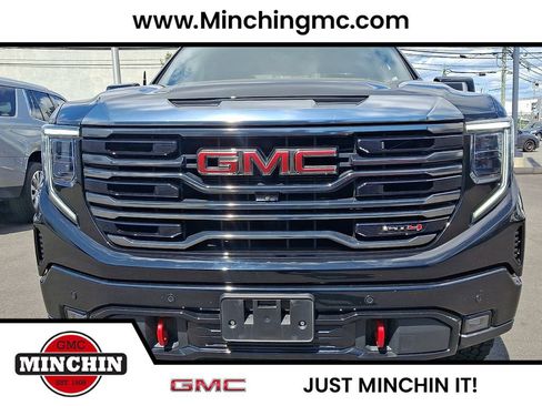 Used 2023 GMC Sierra 1500 AT4 w/ AT4 Premium Package AWD/4WD image 2