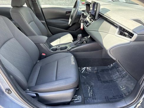Used 2023 Toyota Corolla LE FWD image 24