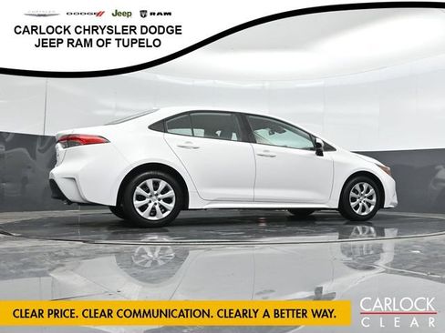 Used 2024 Toyota Corolla LE FWD image 52