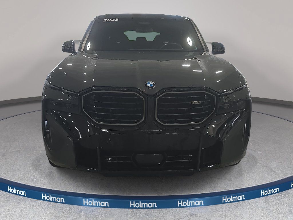 Certified 2023 BMW XM AWD/4WD image 2