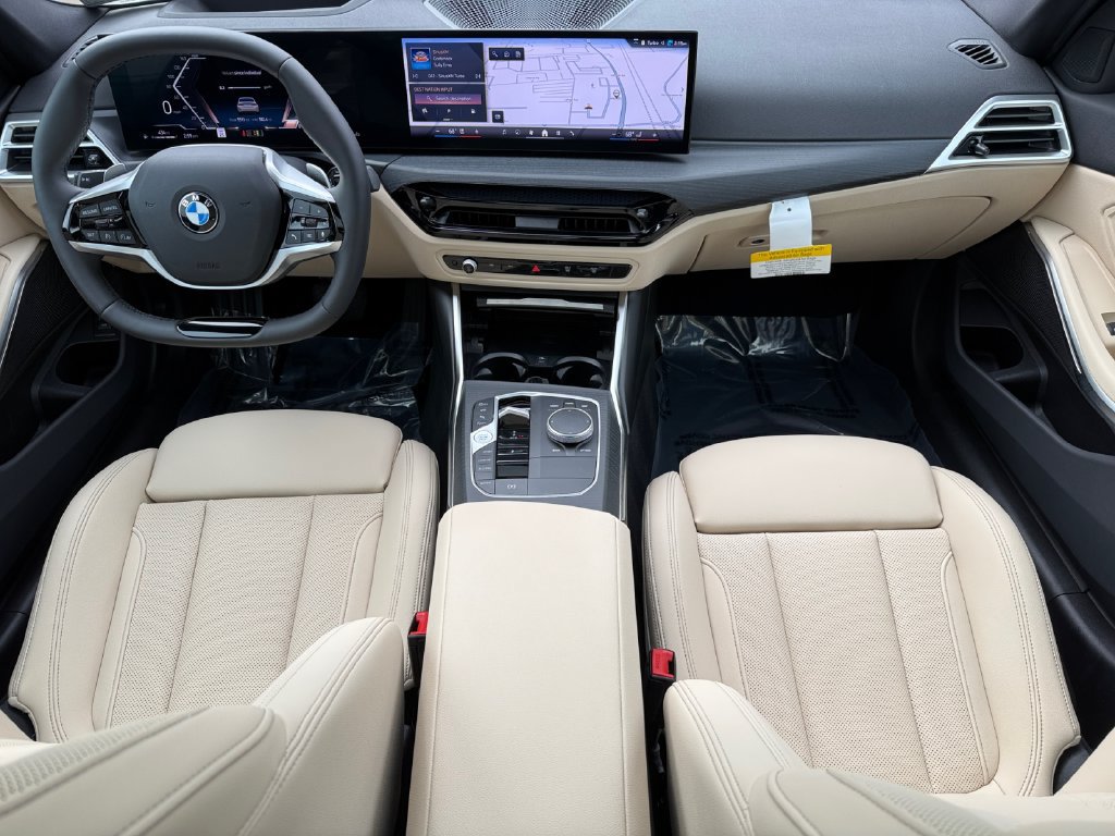Certified 2026 BMW 330i xDrive Sedan w/ Premium Package AWD/4WD image 10