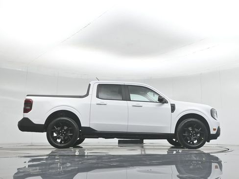 New 2026 Ford Maverick Lariat AWD/4WD image 44