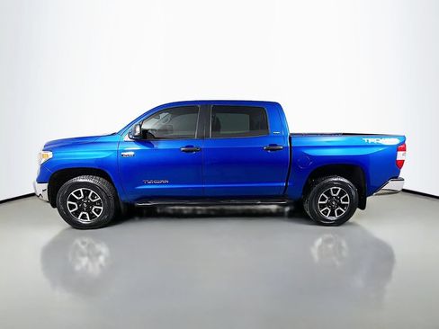 Used 2018 Toyota Tundra SR5 w/ TRD Off Road Package AWD/4WD image 9