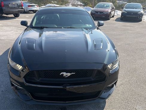 Used 2015 Ford Mustang GT Premium image 23