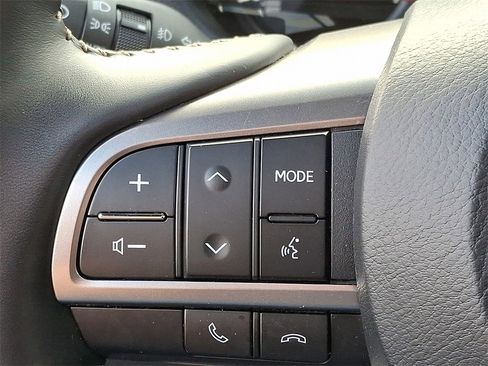 Used 2022 Lexus GX 460 Premium w/ Premium Package image 24