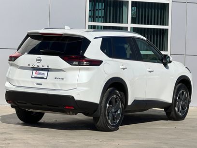 Used 2024 Nissan Rogue SV w/ SV Premium Package