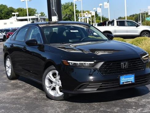 New 2026 Honda Accord LX image 2