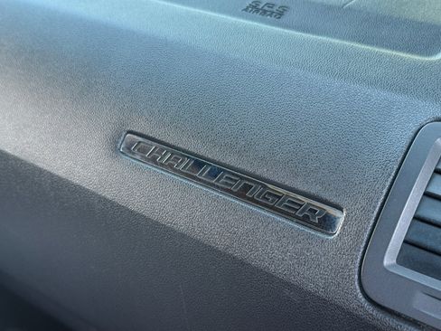 Used 2014 Dodge Challenger R/T image 18