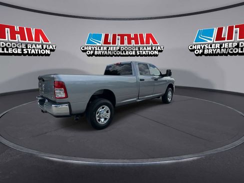 Used 2024 RAM 3500 Tradesman w/ Chrome Appearance Group AWD/4WD image 8