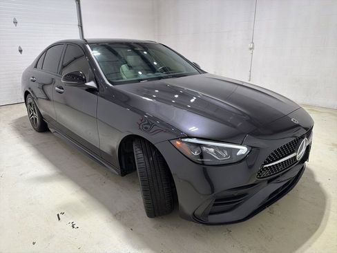 Used 2024 Mercedes-Benz C 300 4MATIC Sedan image 3