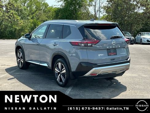 Used 2021 Nissan Rogue Platinum FWD image 22