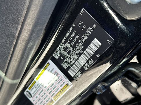 Used 2024 Lexus RX 350 AWD w/ Convenience Package image 27