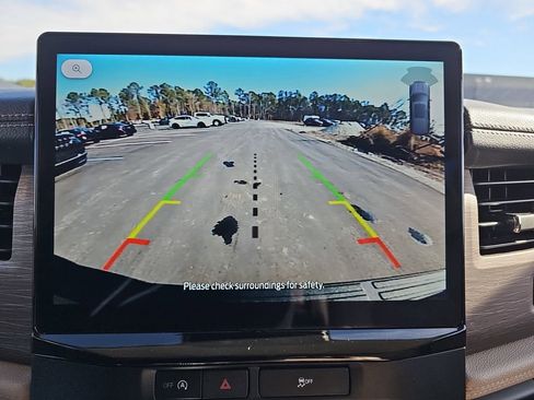 Used 2024 Ford Expedition Limited image 28