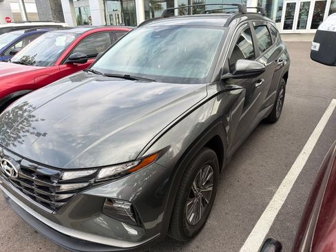 Used 2022 Hyundai Tucson Blue w/ Cargo Package AWD/4WD image 31