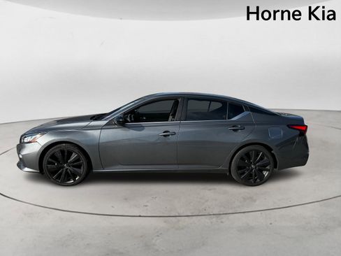 Used 2020 Nissan Altima 2.5 SR image 6