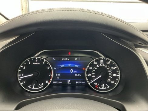 Used 2018 Nissan Murano SV w/ Premium Package image 9