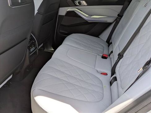 Used 2025 BMW X5 xDrive40i w/ Climate Comfort Package AWD/4WD image 20