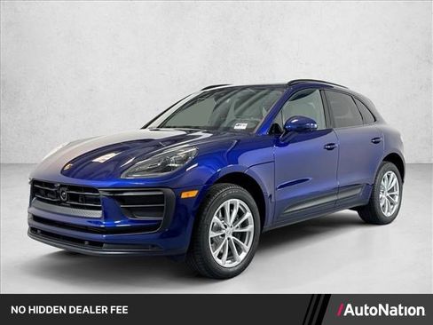 Certified 2026 Porsche Macan AWD/4WD image 1