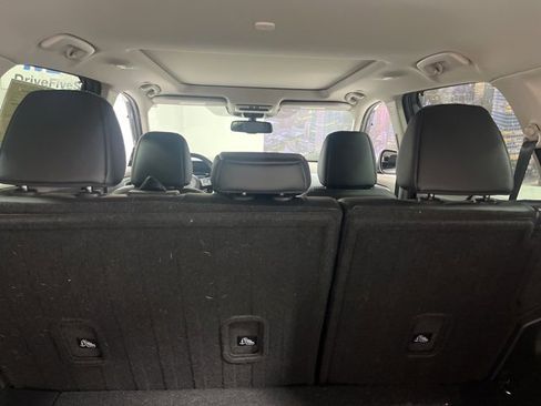 Used 2023 Nissan Rogue SL w/ SL Premium Package image 30