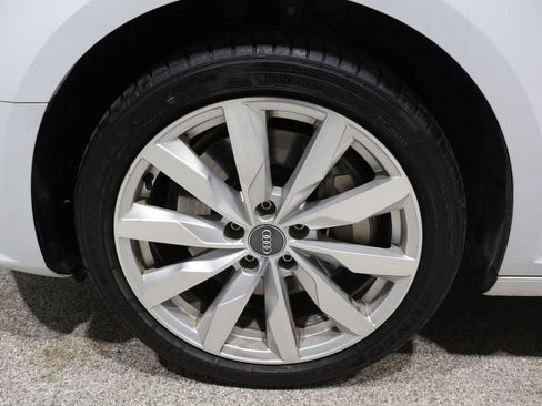 Used 2017 Audi A4 2.0T Premium w/ Convenience Package image 8