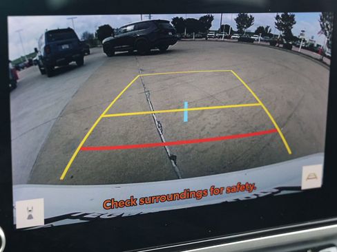 Used 2025 Toyota Camry LE AWD/4WD image 22