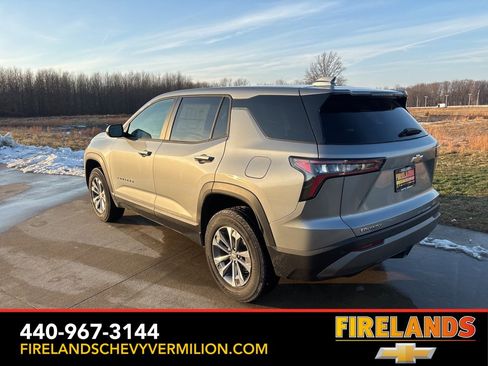 New 2026 Chevrolet Equinox LT w/ LPO, Floor Liner Package image 7