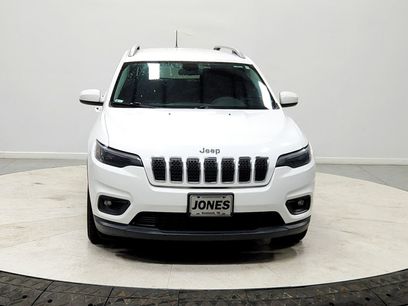 Used 2019 Jeep Cherokee Latitude w/ Popular Appearance Group