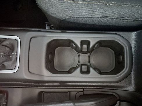 New 2025 Jeep Gladiator Willys image 15