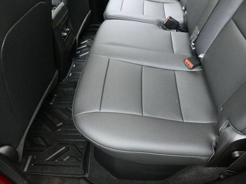 Used 2026 Chevrolet Colorado Trail Boss AWD/4WD image 21