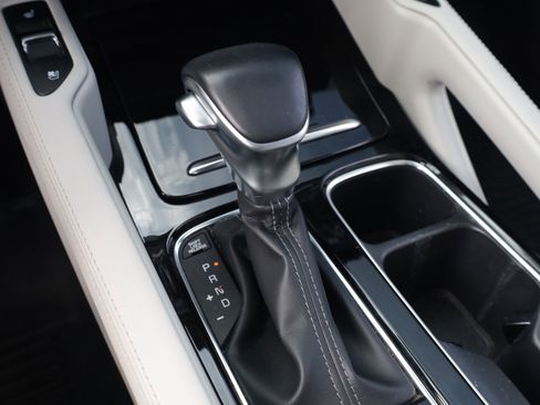 Used 2022 Kia Telluride EX w/ EX Premium Package FWD image 10