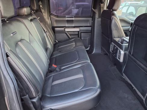 Used 2019 Ford F150 Platinum image 12