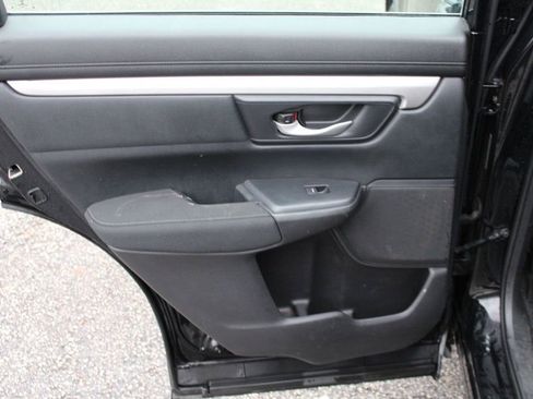 Used 2017 Honda CR-V LX image 20