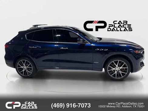 Used 2019 Maserati Levante GranLusso AWD/4WD image 8
