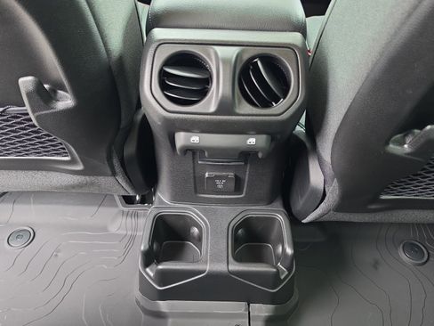 New 2026 Jeep Gladiator Rubicon image 31