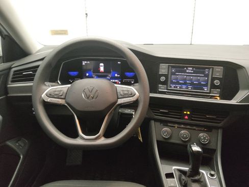 Used 2022 Volkswagen Jetta S image 22