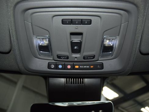 Used 2022 GMC Sierra 1500 Elevation w/ Elevation Premium Package AWD/4WD image 46