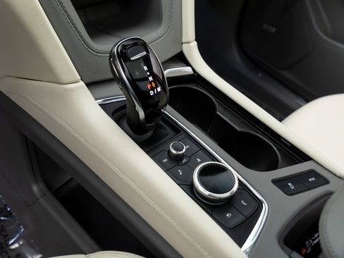 New 2026 Cadillac XT5 Premium Luxury w/ Driver Assist Package image 14