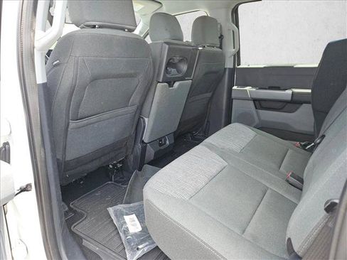 Used 2024 Ford F250 XLT w/ FX4 Off-Road Package AWD/4WD image 11